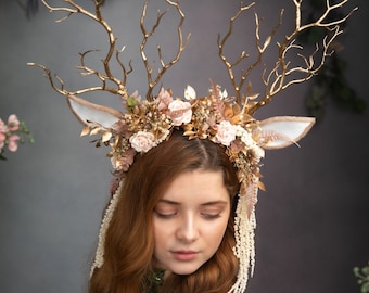 Fairytale crown with deer antlers Pink flower crown Horns crown Headband with antlers Photo shoot Fairytale wedding Costume Pink gold crown