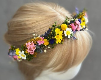 Summer wedding hair crown Bridal flower crown Daisy hair crown Yellow pink purple Spring wedding hair accessories Bridal crown Magaela