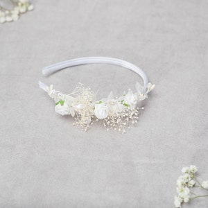 Holy communion flower headband, White roses headpiece for girl, Customised communion hairband, Comfortable headdress, 1st communion, Magaela image 6