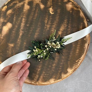 Greenery flower belt Eucalyptus  and baby&#39;s breath wedding belt Bridal accessories Wedding jewellery Magaela Flower girl belt for dress