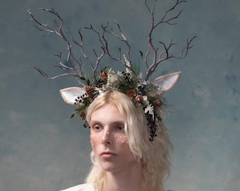 Corona de astas del bosque: diadema de flores de estilo hada