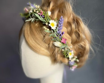 Meadow flower hair crown Bridal accessories Lavender and daisy flower wreath Meadowy headpiece Magaela Bride to be Wildflowers crown