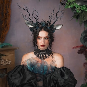 Black fairy crown Black pagan crown Horns crown  Antlers crown Deer crown Headband with antlers Halloween crown Fairytale crown Pagan fest