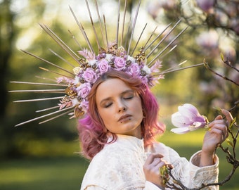 Romantic pink halo crown Flower met gala crown Bridal headpiece Wedding crown Maternity photoshoot Pink and gold Halloween crown