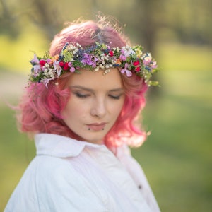 Meadow flower crown Bridal wildflowers headpiece Wedding flower wreath Magaela Bride to be Outdoor wedding Handmade meadow wreath