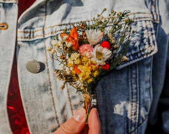 Meadow dried buttonhole Wedding boutonniere for groom Natural preserved boutonniere Groom's corsage Colourful wildflowers Magaela handmade