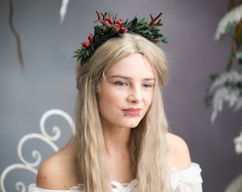 Christmas flower headband with antlers Woodland Reindeer headpiece Elk hairband Winter wedding crown Winter photoshoot Christmas party