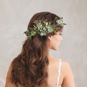 Greenery bendable bridal vine with baby&#39;s breath Bridal accessories Eucalyptus flower comb Wedding hair comb Flexible Shapable hair vine