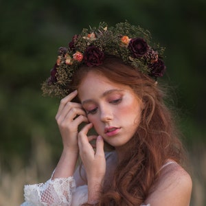 Burgundy flower wreath Boho hair crown Burgundy and green flower wreath Roses Fall Halloween crown  crown Magaela accessories Autumn Wedding