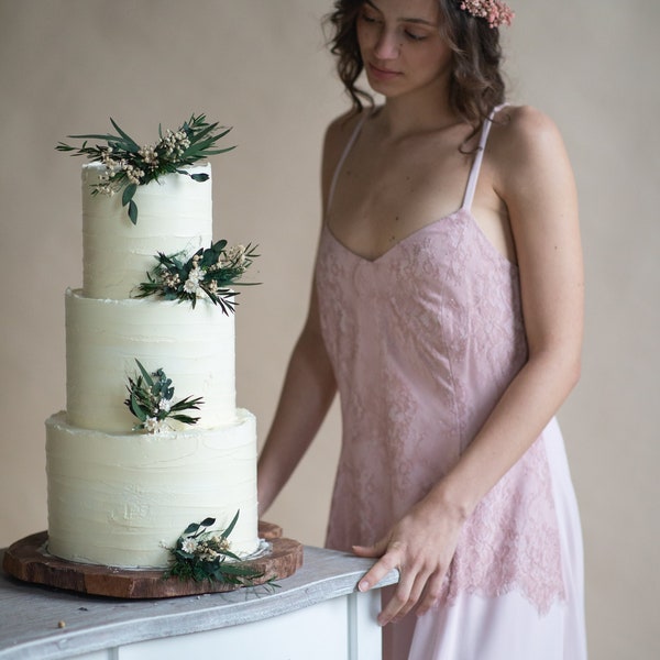 Décorations de gâteau de verdure Décoration de gâteau de mariage Fleurs d'eucalyptus stabilisés et de gypsophiles Magaela Fête de mariage Fleurs pour gâteau