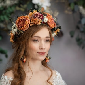 Orange boho flower crown Fall hair accessories Autumn flower headpiece Rusty terracotta Wedding accessories Large cinnamon crown Magaela