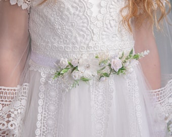 Flower belt Holy communion belt First communion floral belt Wedding belt Bridal belt Little bridesmaid White flowers Pearls