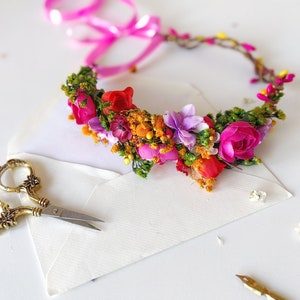 Colorful half wreath Boho wedding Fuchsia headpiece Magenta flowers Wild flowers Summer wedding Garden wedding Bridal hair crown Magaela