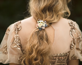 Flower hair tie Hair bobble Hair accessories Flower hair tie Pastel flower hair tie Handmade Floral accessories Hair jewellery Magaela