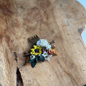 Small flower hair comb Bridal sunflower comb Meadow wedding headpiece Bridesmaids comb Hair flowers Bride to be Mini flower comb Magaela image 4