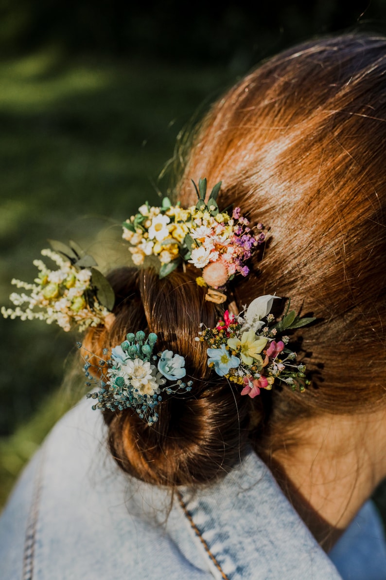 Meadow flower hairpins Natural dried flower hairpins Wedding hairstyle Bride to be Magaela Bridal hair accessories Colourful wildflowers image 4