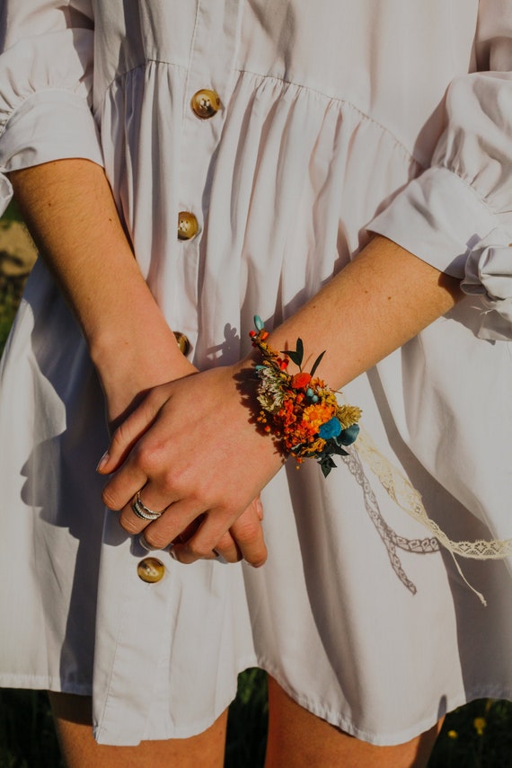 Flower bracelet Wedding jewellery Ear of wheat and white roses Bridal –  magaela
