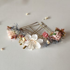 Blush flower hairpins Pink cream blue flowers Hair accessory Hairpins Flower hairpins Bridal hair Set of hair pins Flower hair Magaela