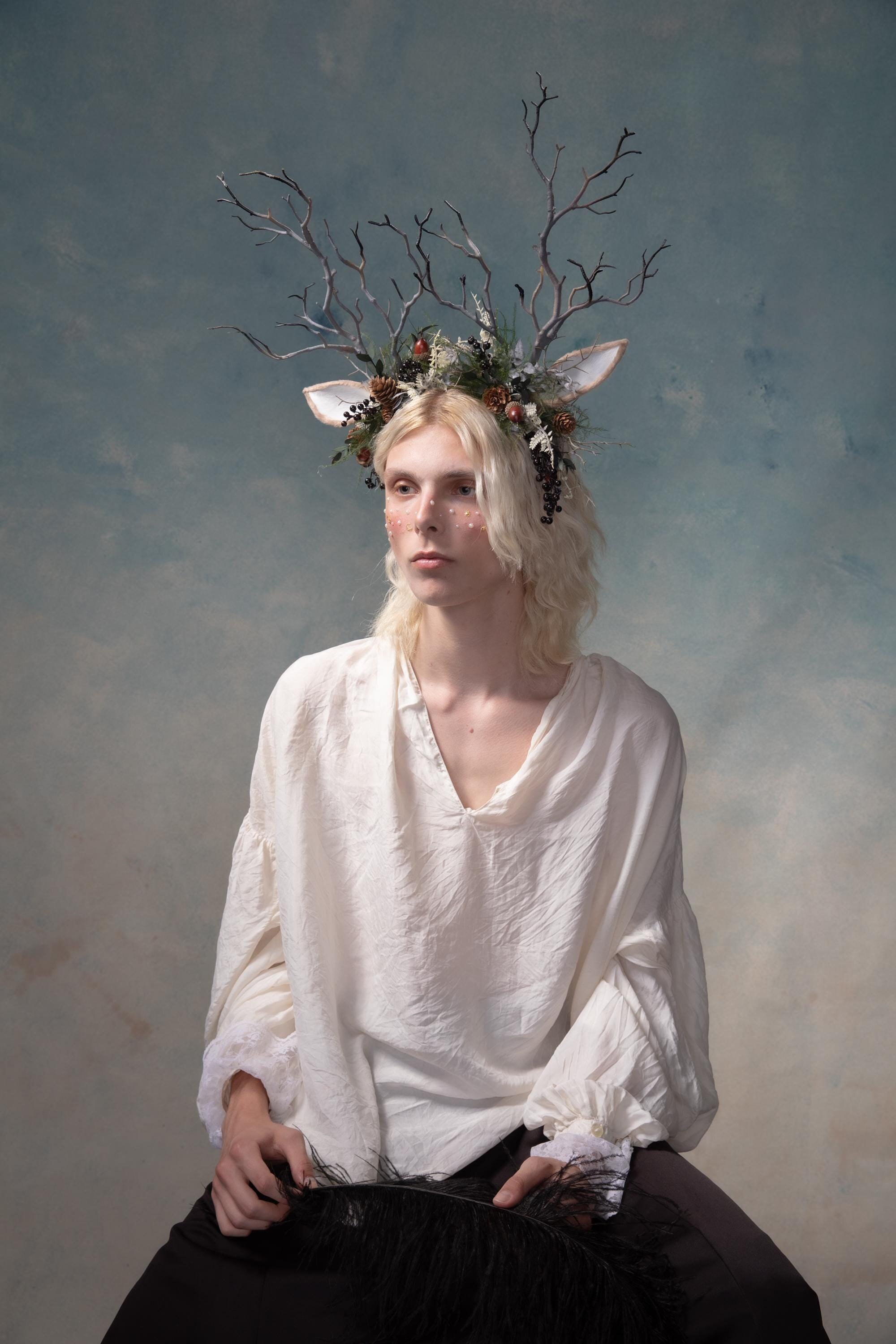 Woodland Antlers Crown: Fairycore Flower Headband - Etsy display picture 3