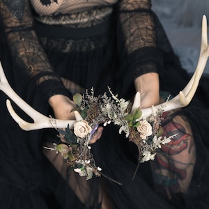 Halloween crown with deer antlers Black flower crown Horns crown Samhain Headband Ivory antlers Bride Photo shoot Wedding Headpiece Woodland image 5