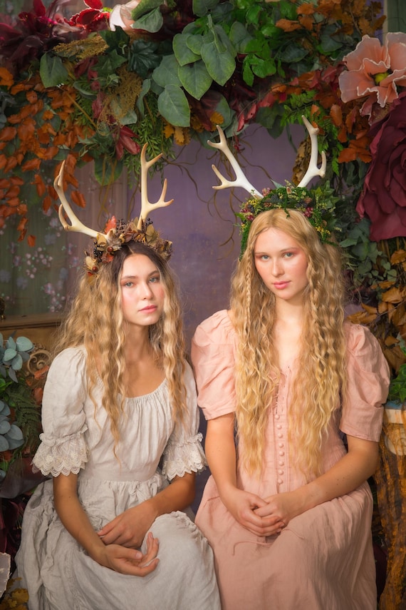Woodland Antler Crown: Autumn Fairycore Headpiece - Etsy display picture 3