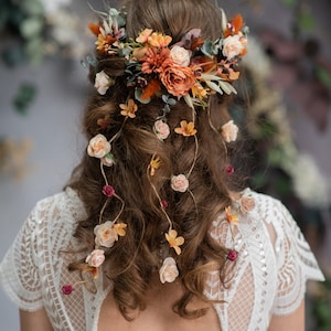 Rustic wedding Bridal hair vine with flower veil Autumn wedding Cottagecore hairstyle Vintage wedding Bridal hair Flower veil Magaela Bride image 2