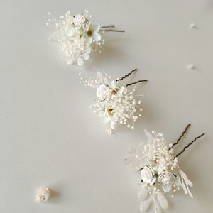 Set of 3 hairpins First holy communion hairpins Flower jewellery Wedding hair accessories Flower girl headpiece Magaela Bridal hair pins image 6