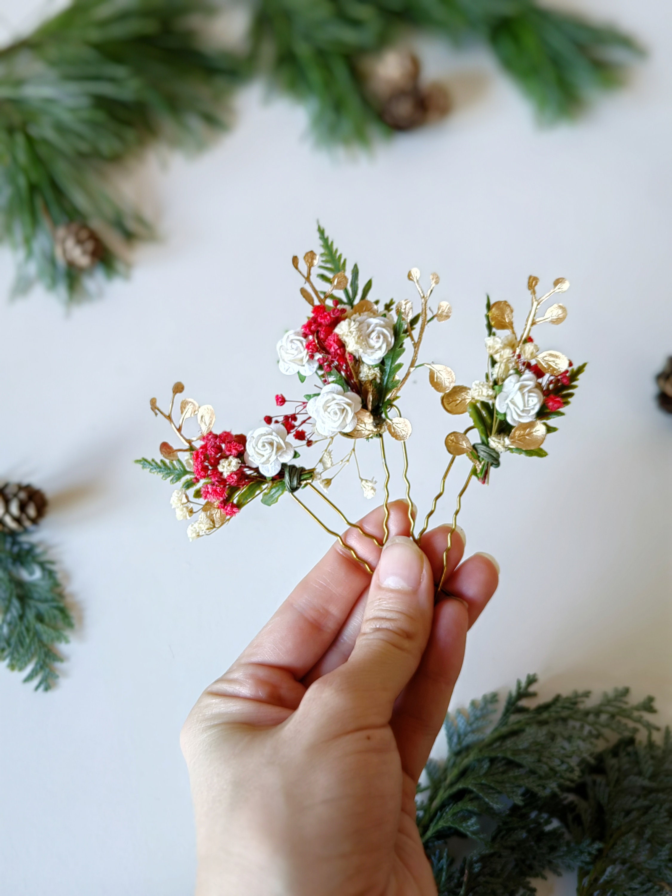 Red & Gold Christmas Flower Hairpins: Winter Wedding  display picture 1