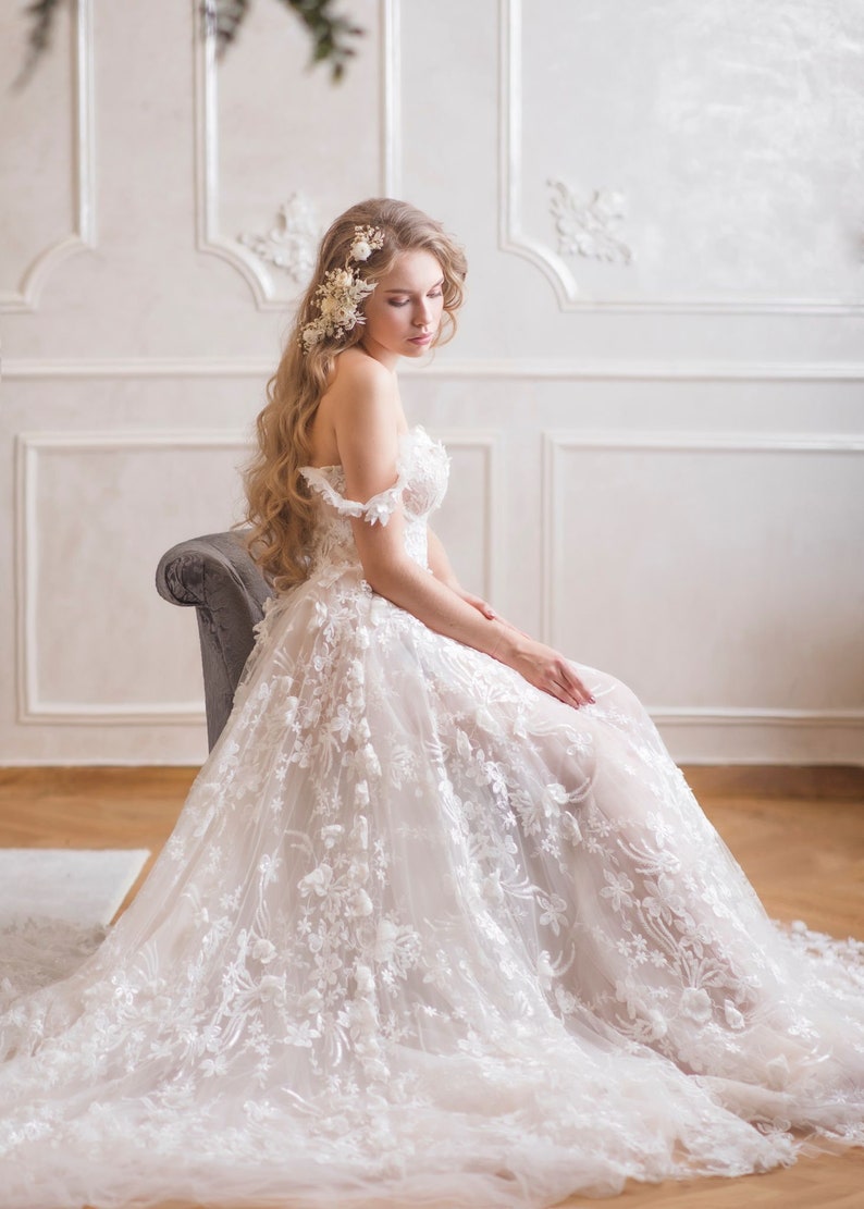 Arreglo de pelo de flores de boda de marfil con flores preservadas Tocado de boda Enredadera de pelo blanco Flores de pelo nupcial Pieza de pelo blanco imagen 4