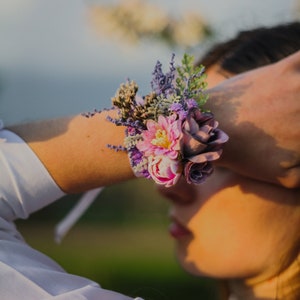 Purple and pink flower bracelet Lavender peony bracelet Wrist corsage for bride Violet flower bracelet on ribbon Bridesmaids Dusty purple