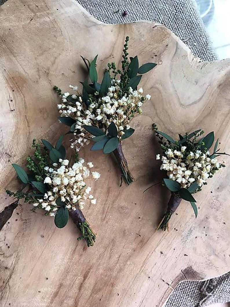 Greenery mini flower hair comb Wedding hair comb Baby's breath Bridal accessories Greenery flower hair comb Magaela Natural Groom's boutonniere