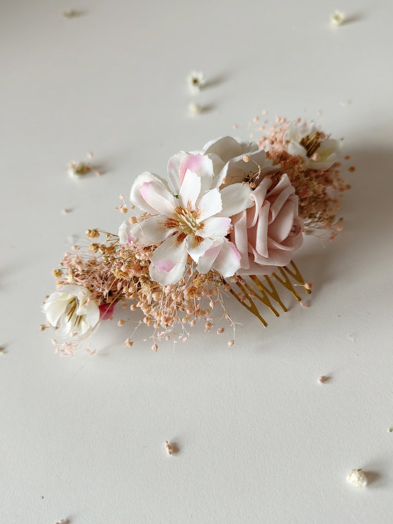 Romantic bridal hair comb Pink cream hair vine Bridal hair vine Bridal hairstyle Spring wedding Rustic wedding Flower hair accessory Magaela image 4