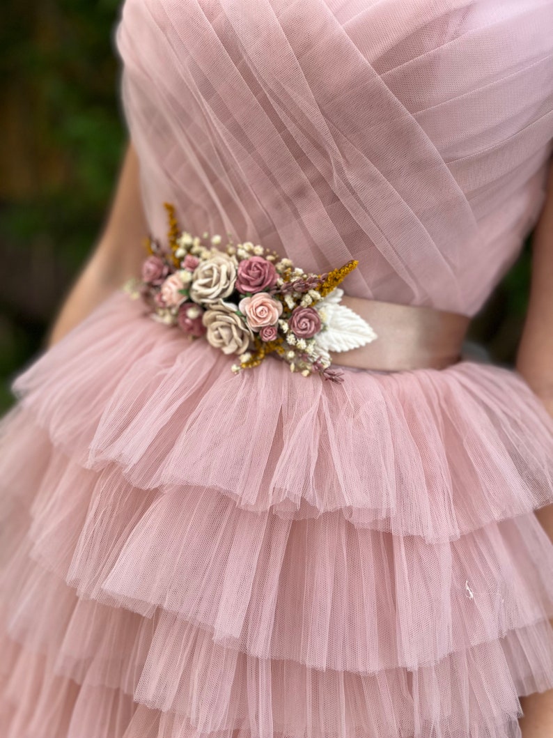 Romantic flower belt Dusty pink flower sash Pastel pink wedding belt for dress Romantic belt with ribbon Wedding flower jewellery Magaela zdjęcie 5