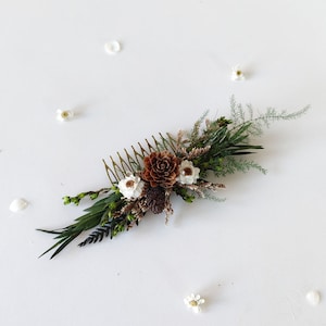 Woodland bridal hair comb Pine cones hair comb Cottagecore wedding Natural bridal comb Wedding in forest Bridal hair Flower hair comb Fern image 7