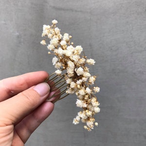 Off white wedding flower comb Beige bridal hair comb Decorative baby&#39;s breath comb Flower accessories Magaela Preserved flowers Bridal comb