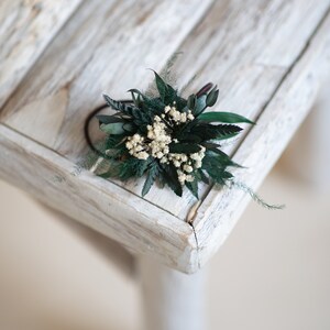 Greenery flower hair tie Flower girl hair tie Natural wedding hair tie Bridal accessories Flower hair bobble Magaela Baby's breath and ferns zdjęcie 5