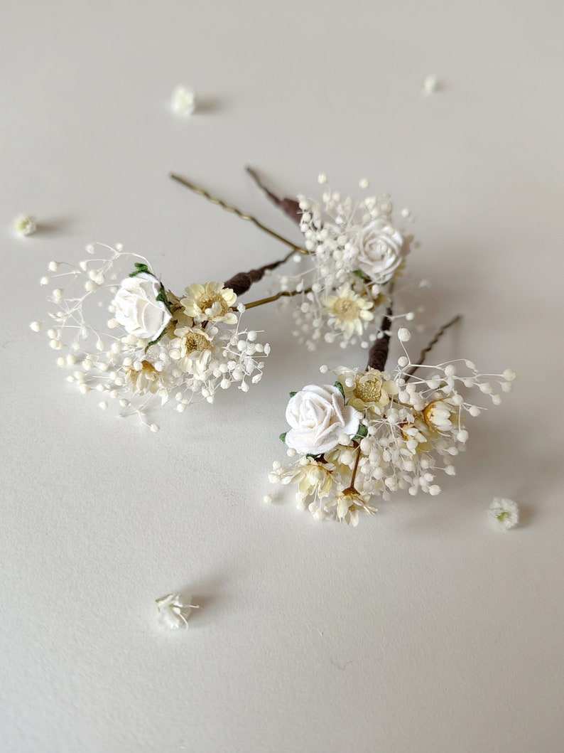 Dried flower hair set Ivory dried hairpins Beige hairpins Mini rose Natural bridal comb Hair accessories Romantic bridal hairstyle Magaela One hairpin