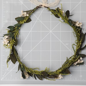 Conjunto de bodas de vegetación Corona de flores Pulsera para novia Peine de pelo de vegetación pequeña Boda de aliento de bebé 2021 novia hecha a mano Magaela Hecho a medida imagen 6