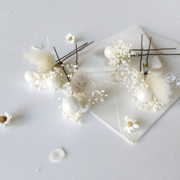 Boho floral hair pins Cream hair clip Vintage wedding Couture wedding Beads hairpins Rustic flowers Bridal jewellery Bridal hair Magaela