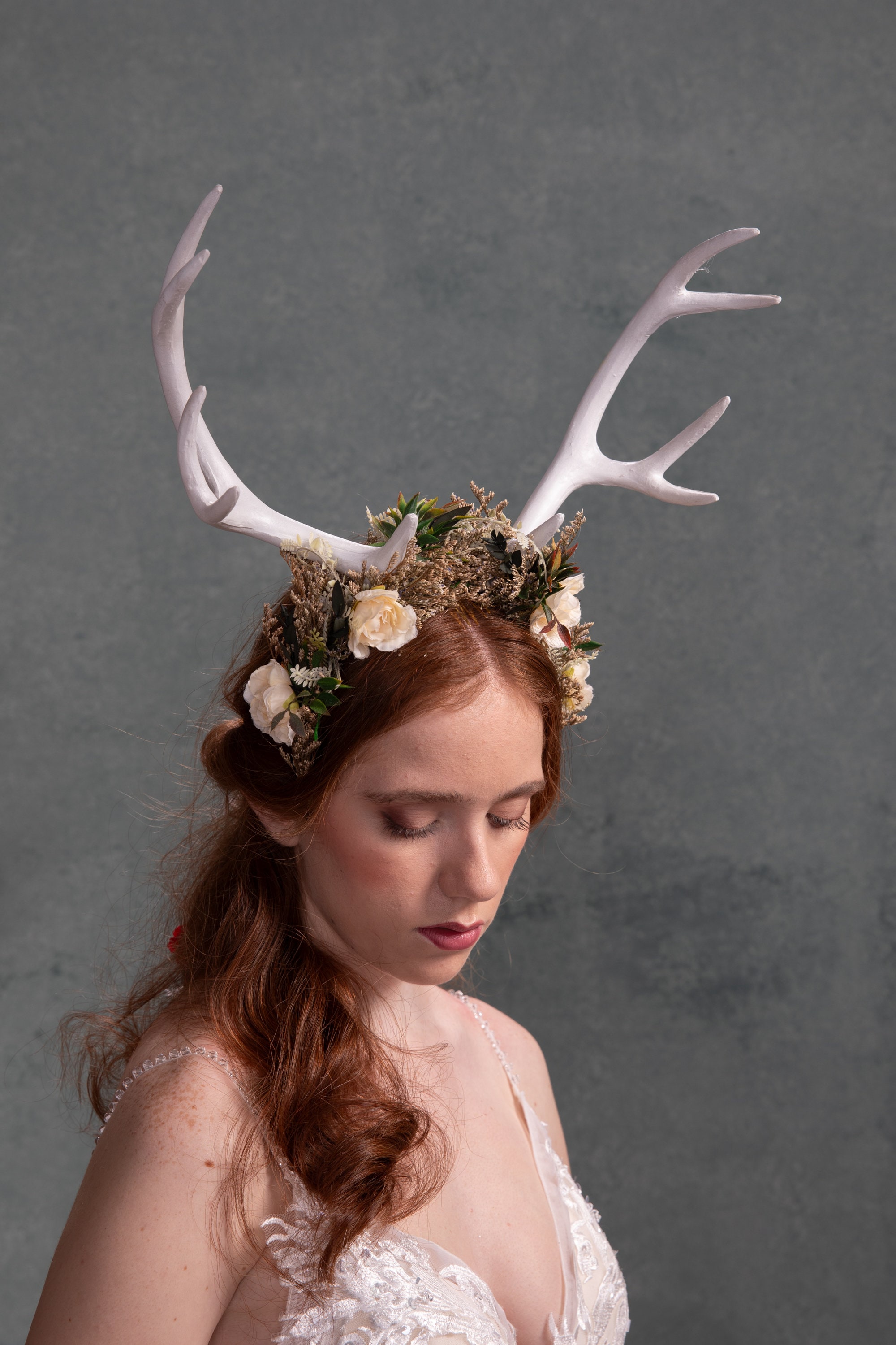 Floral Deer Antler Crown: Ivory Horns, Woodland Headpiece - Etsy