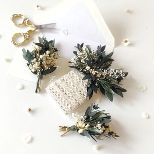 Greenery wedding buttonhole Natural Groom accessories Eucalyptus Baby&#39;s breath boutonniere Accessories for groom Handmade Wedding accessory