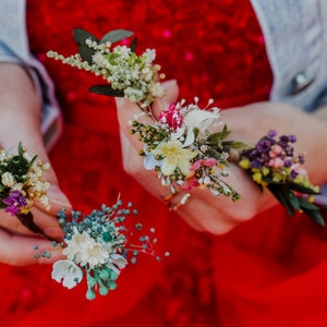 Meadow flower hairpins Natural dried flower hairpins Wedding hairstyle Bride to be Magaela Bridal hair accessories Colourful wildflowers image 6