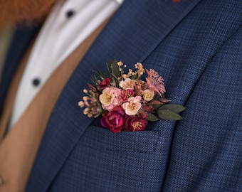 Burgund Bräutigam Tasche Boutonniere Pink Blume Knopfloch Handgemachte Boutonniere Hochzeit Corsage für Bräutigam Magaela Hochzeit Accessoires
