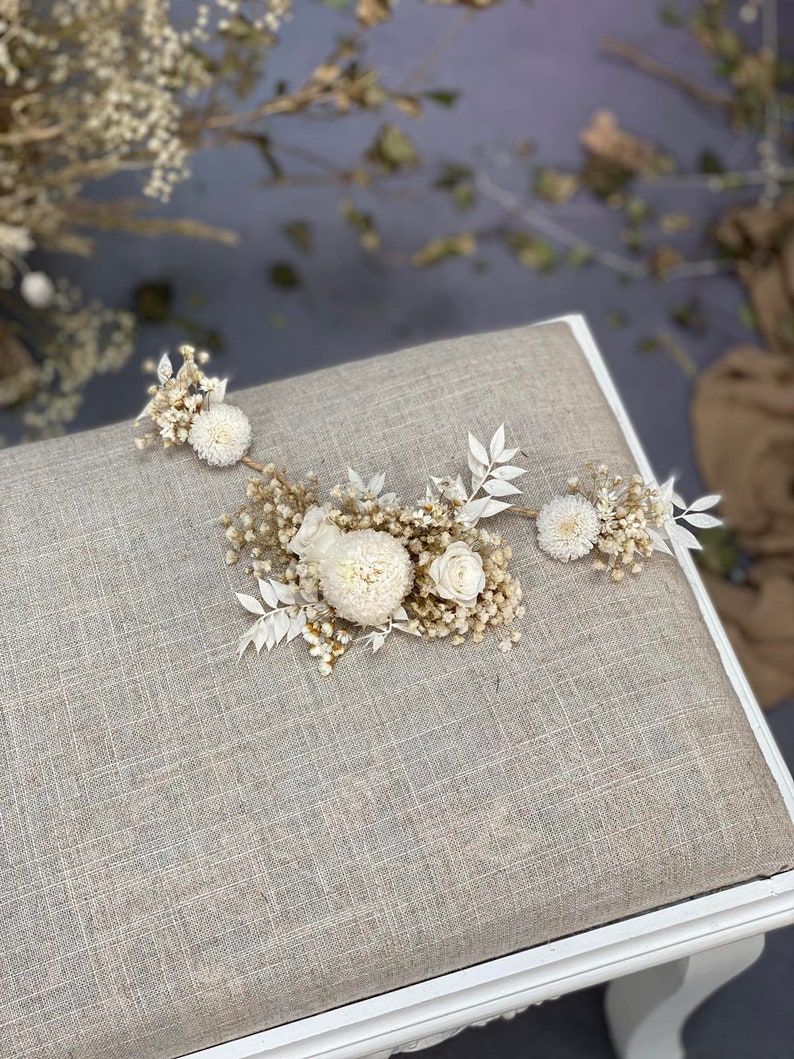 Arreglo de pelo de flores de boda de marfil con flores preservadas Tocado de boda Enredadera de pelo blanco Flores de pelo nupcial Pieza de pelo blanco imagen 7