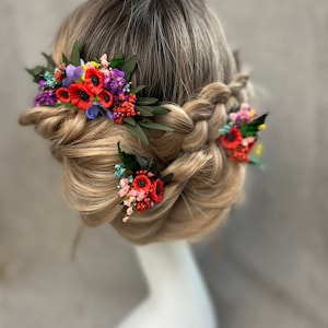 Small folk wedding flower comb Bride to be Poppy flowers bridal comb Slavic wedding Wedding accessories Hair flowers Magaela Colourful comb zdjęcie 8