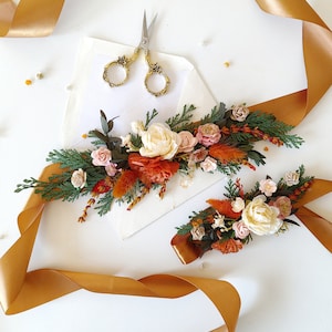Orange flower belt Boho bridal belt Bridal accessories Flower belt Bridal belt for wedding dress Autumn bride Terracotta flowers Woodland