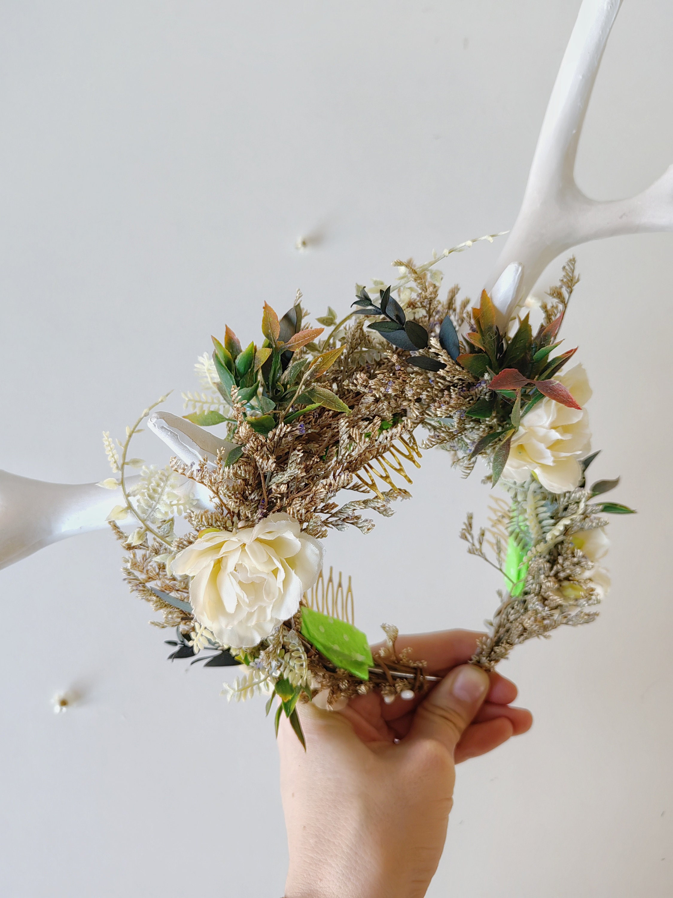 Floral Deer Antler Crown: Ivory Horns, Woodland Headpiece - Etsy display picture 2