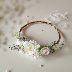 White bridal hair wreath Romantic bridal flower crown Magaela headpiece Wedding accessories Hair flowers Ivory flower crown Handmade