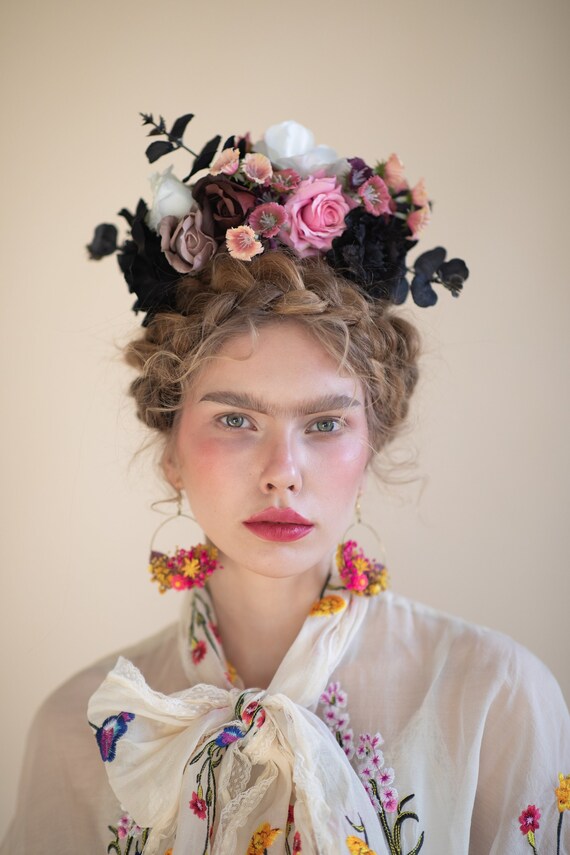 Frida Flower Crown: Black & Pink Rose Headband, Mexican  display picture 3