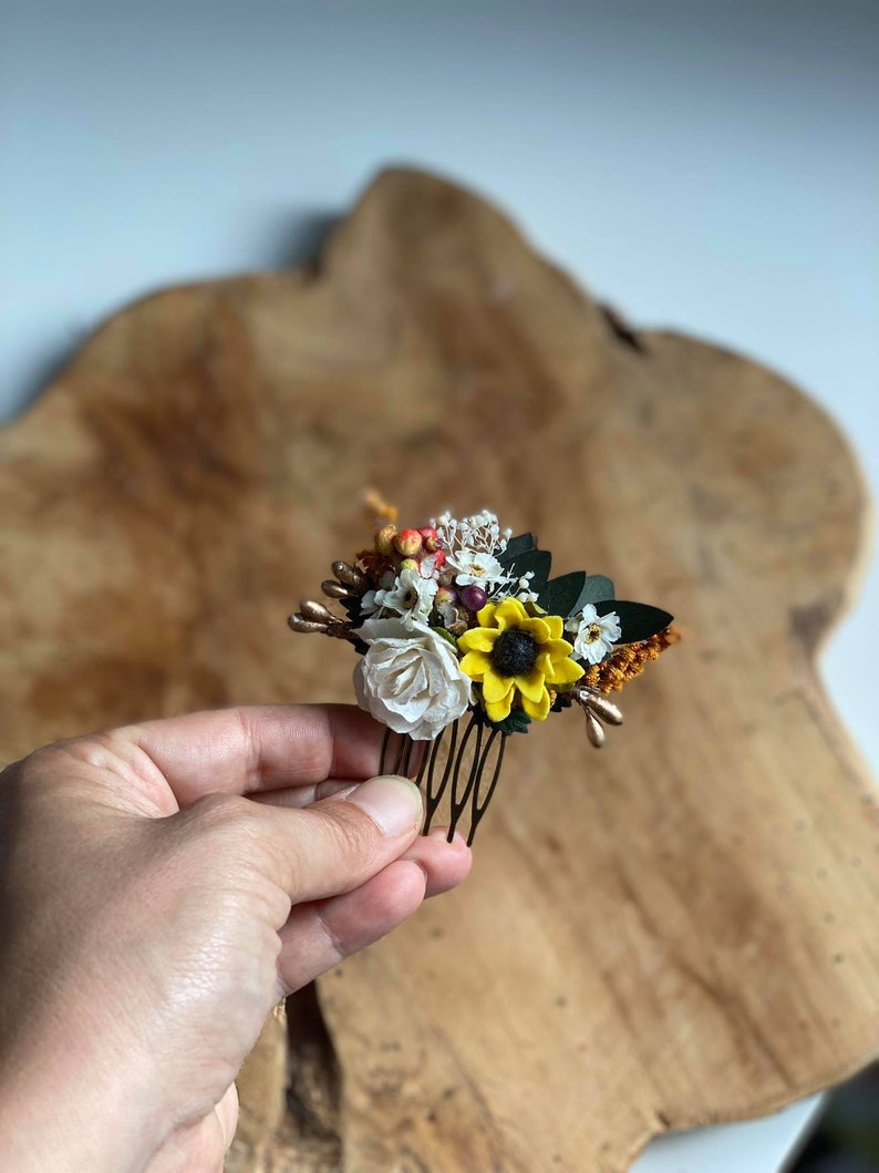Small flower hair comb Bridal sunflower comb Meadow wedding headpiece Bridesmaids comb Hair flowers Bride to be Mini flower comb Magaela image 7